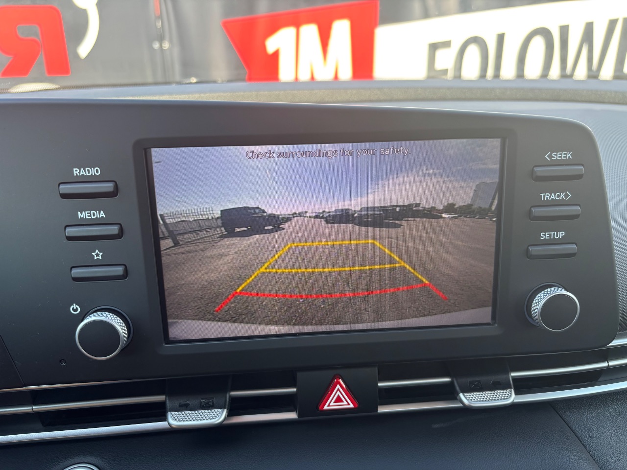 Hyundai Elantra - фото 19