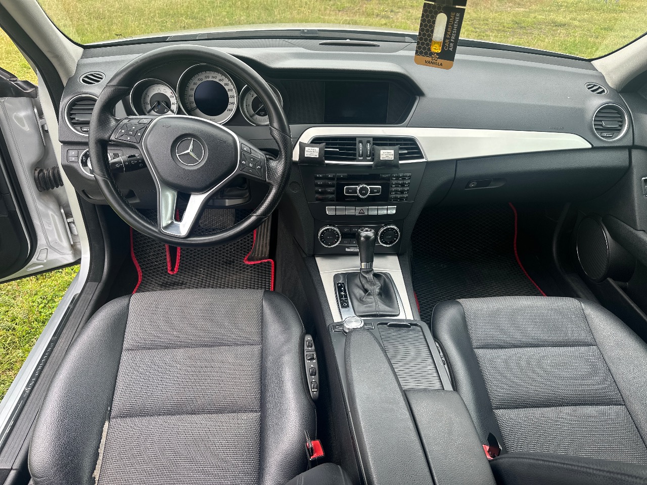 Mercedes-Benz C-Класс - фото 16