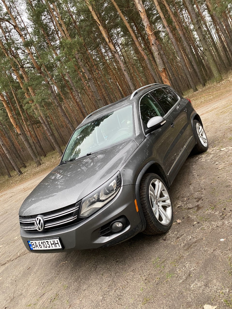 Volkswagen Tiguan - фото 1