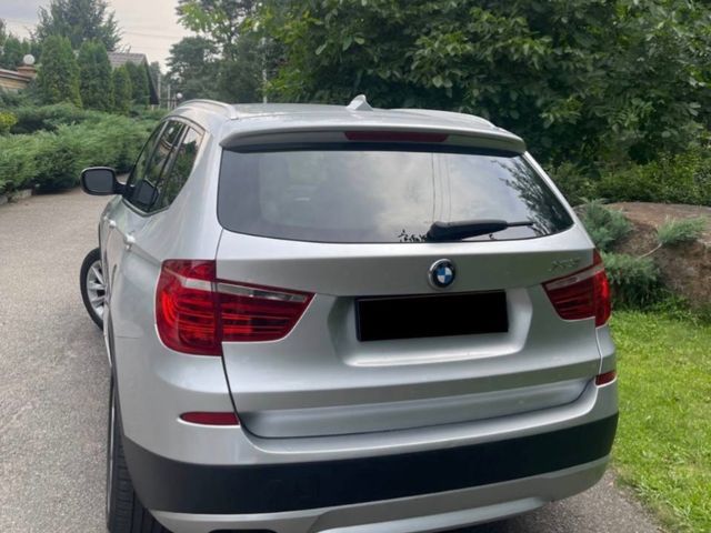 BMW X3 - фото 2