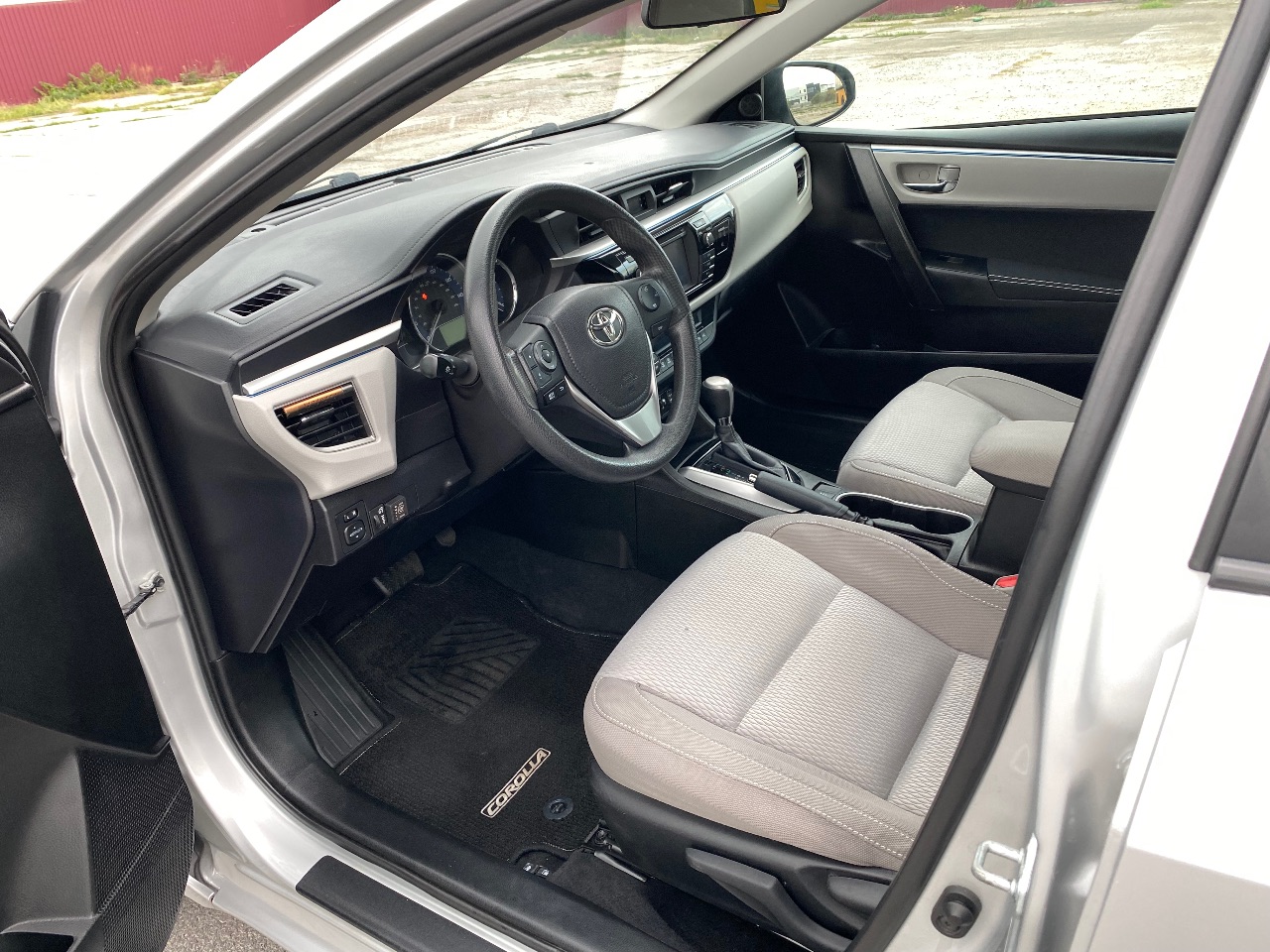Toyota Corolla - фото 7