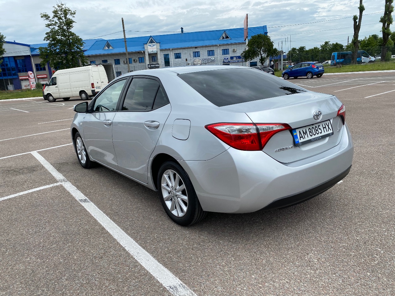 Toyota Corolla - фото 6