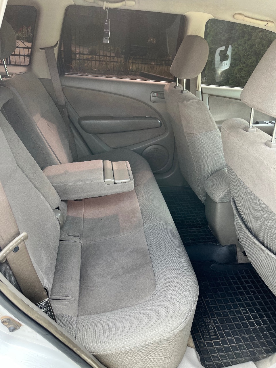 Mitsubishi Outlander - фото 6