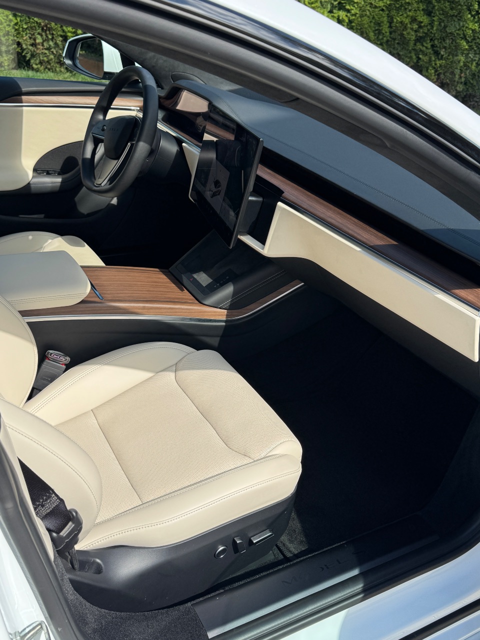 Tesla Model S - фото 3