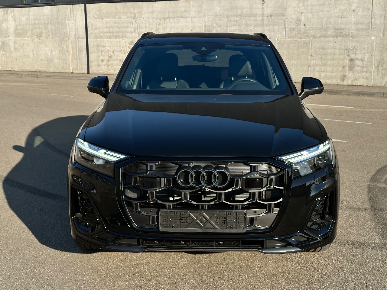Audi Q7 - фото 5