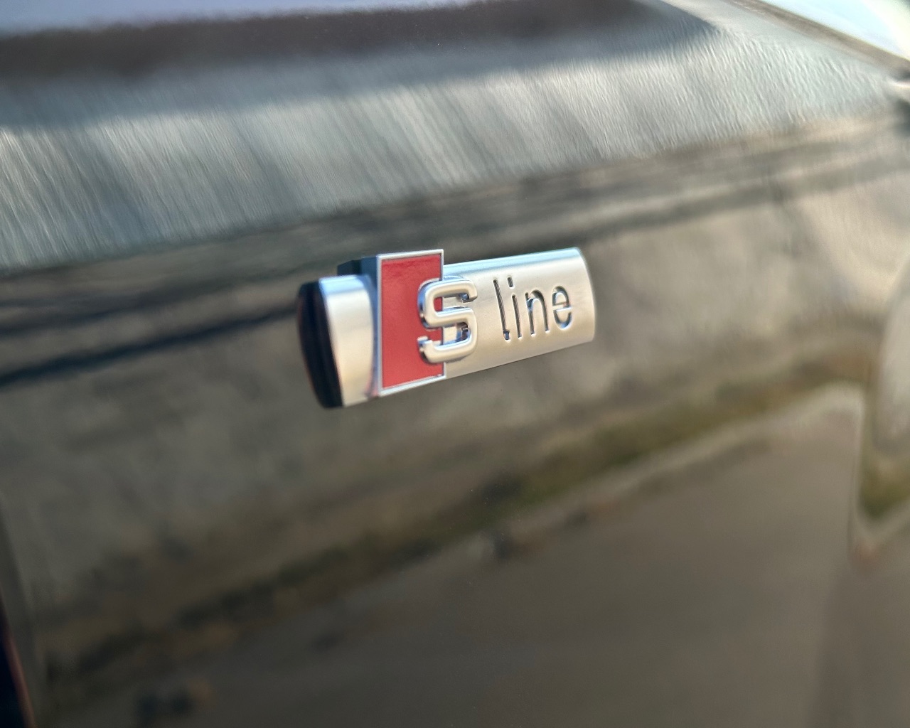 Audi Q7 - фото 7