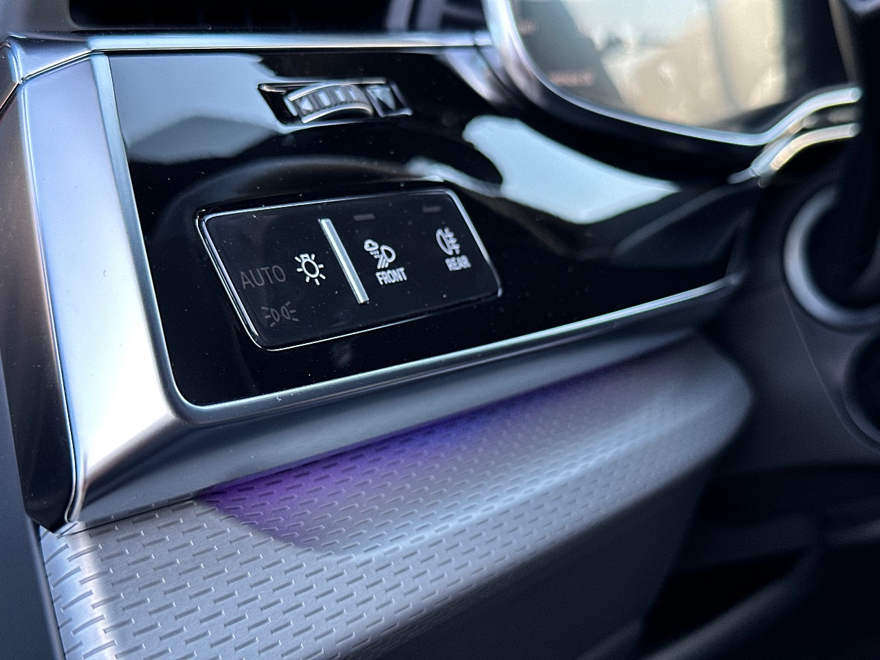 Audi Q7 - фото 13