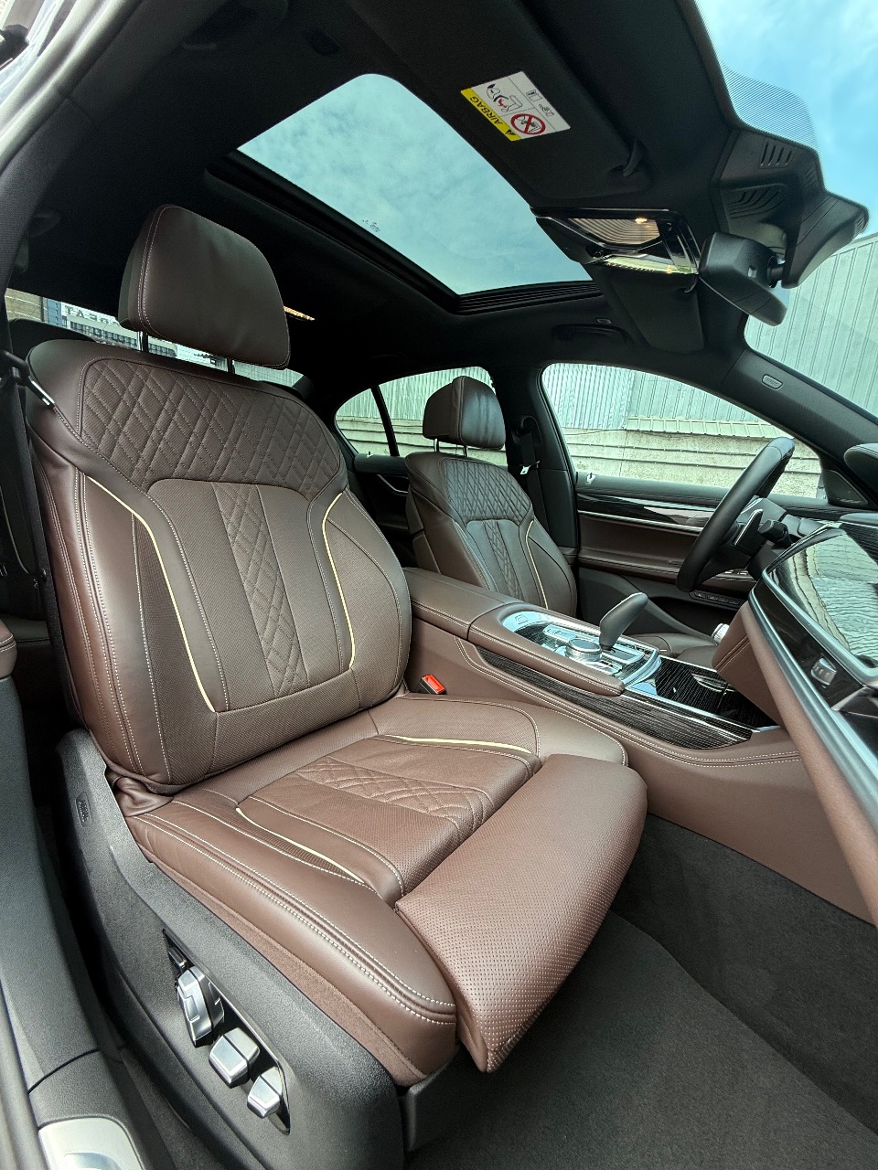 BMW 7 серії - фото 15