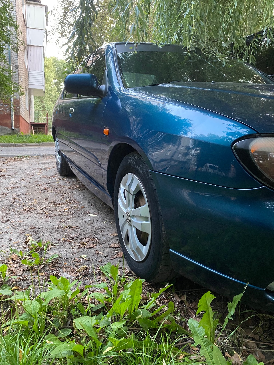 Nissan Primera - фото 2