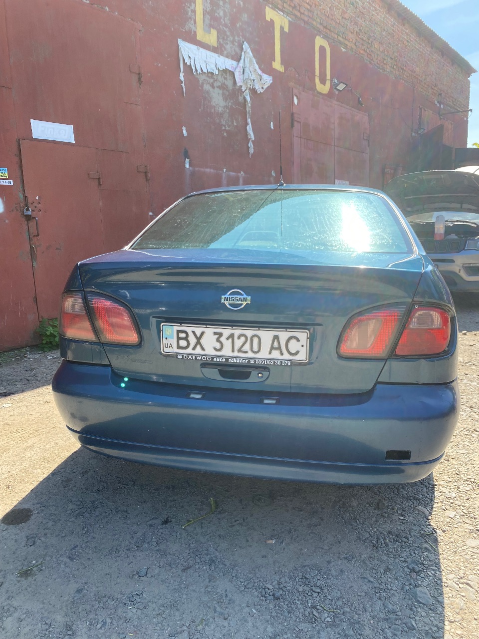 Nissan Primera - фото 4