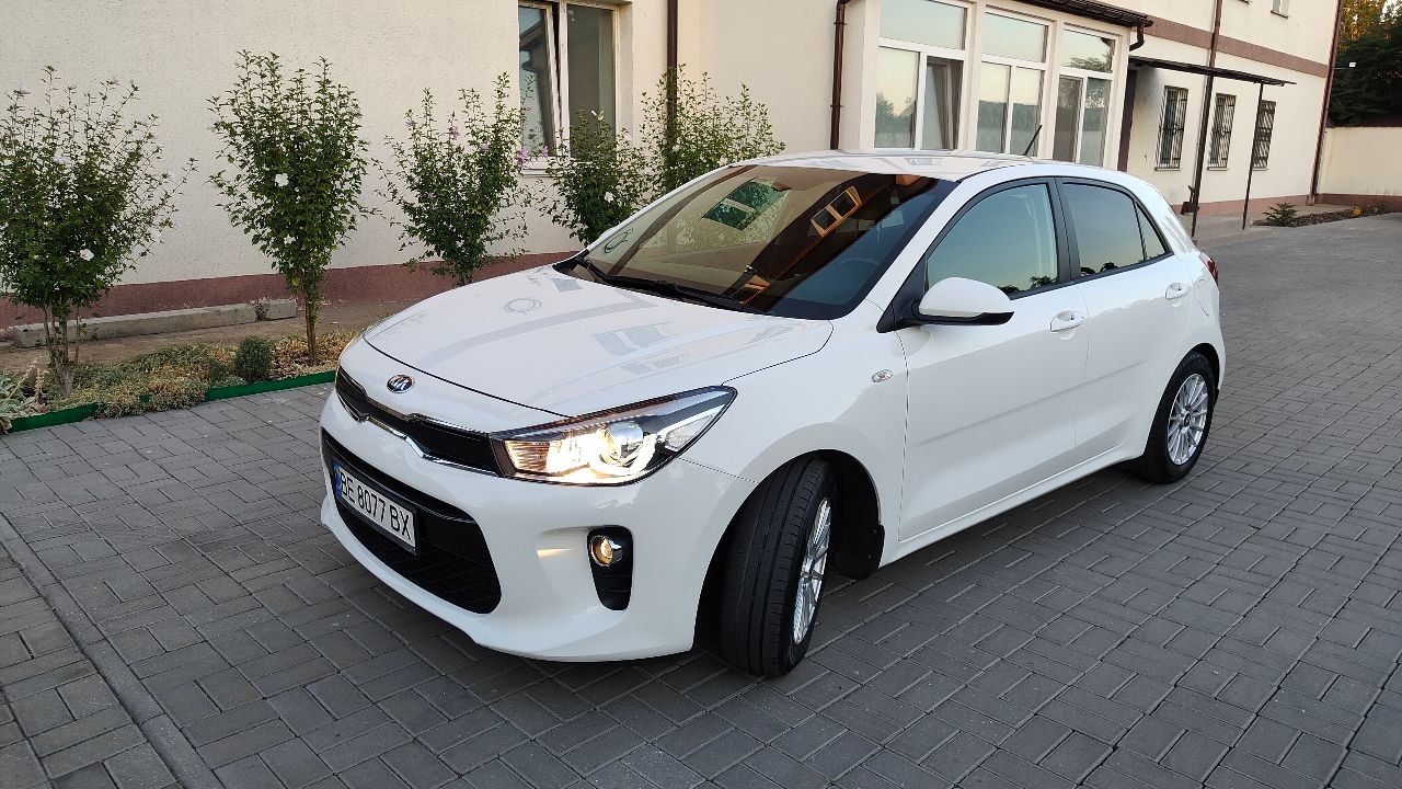 Kia Rio - фото 3