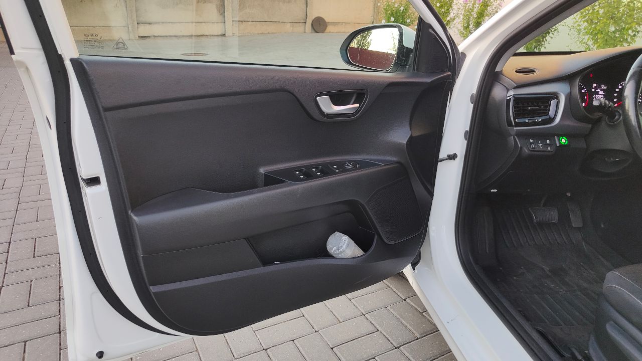 Kia Rio - фото 15