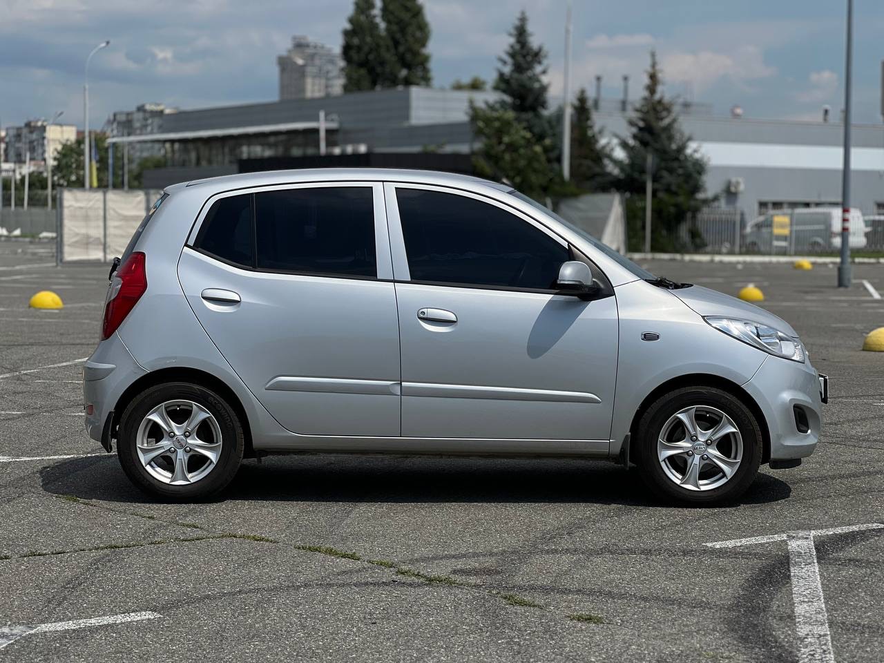 Hyundai i10 - фото 3