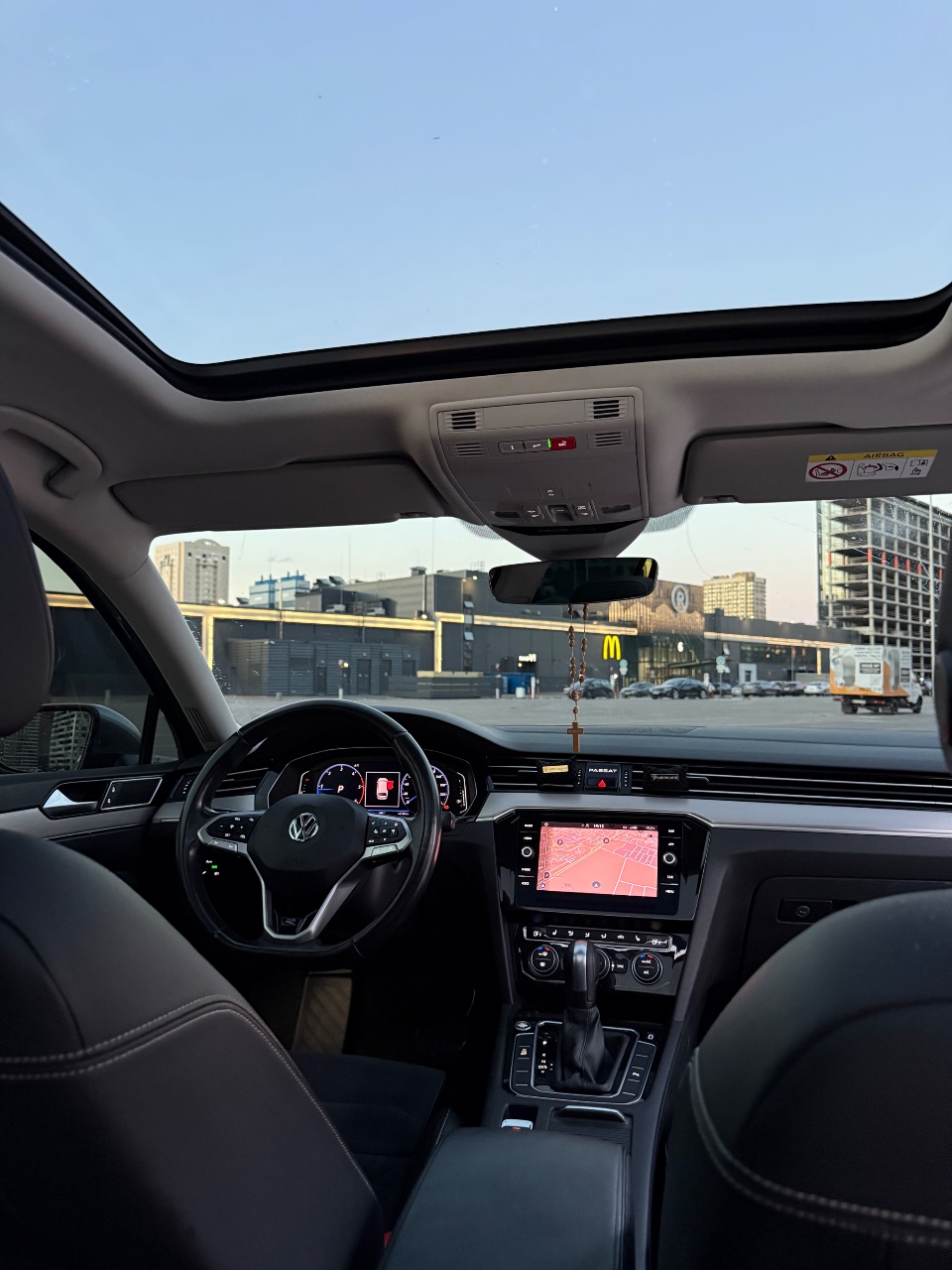 Volkswagen Passat - фото 25