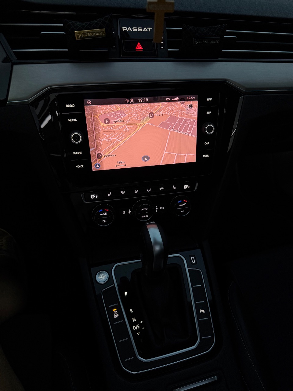 Volkswagen Passat - фото 31