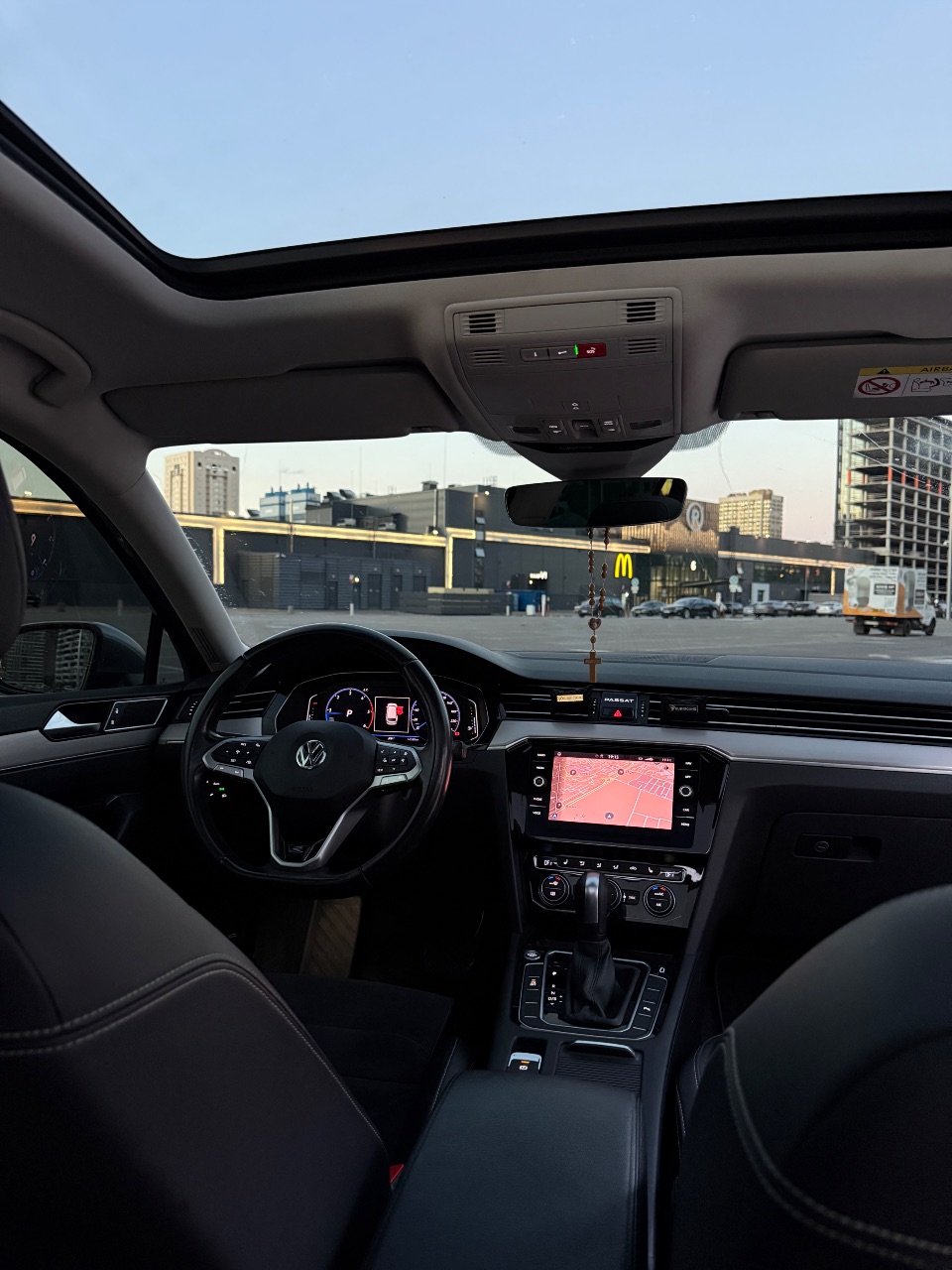 Volkswagen Passat - фото 26