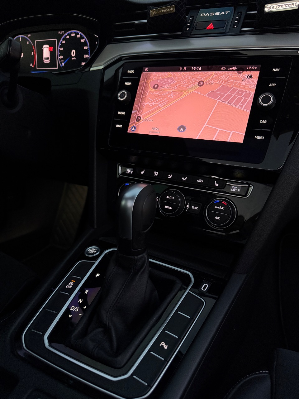 Volkswagen Passat - фото 22