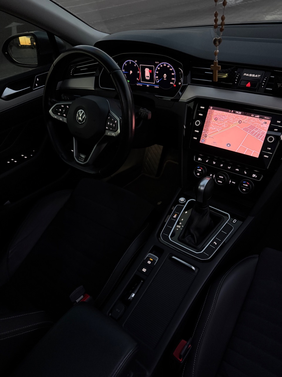 Volkswagen Passat - фото 28