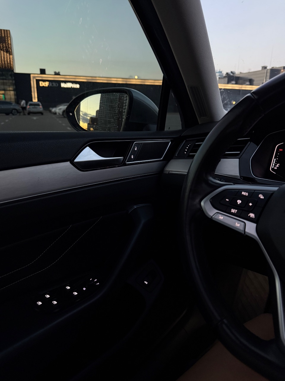 Volkswagen Passat - фото 20