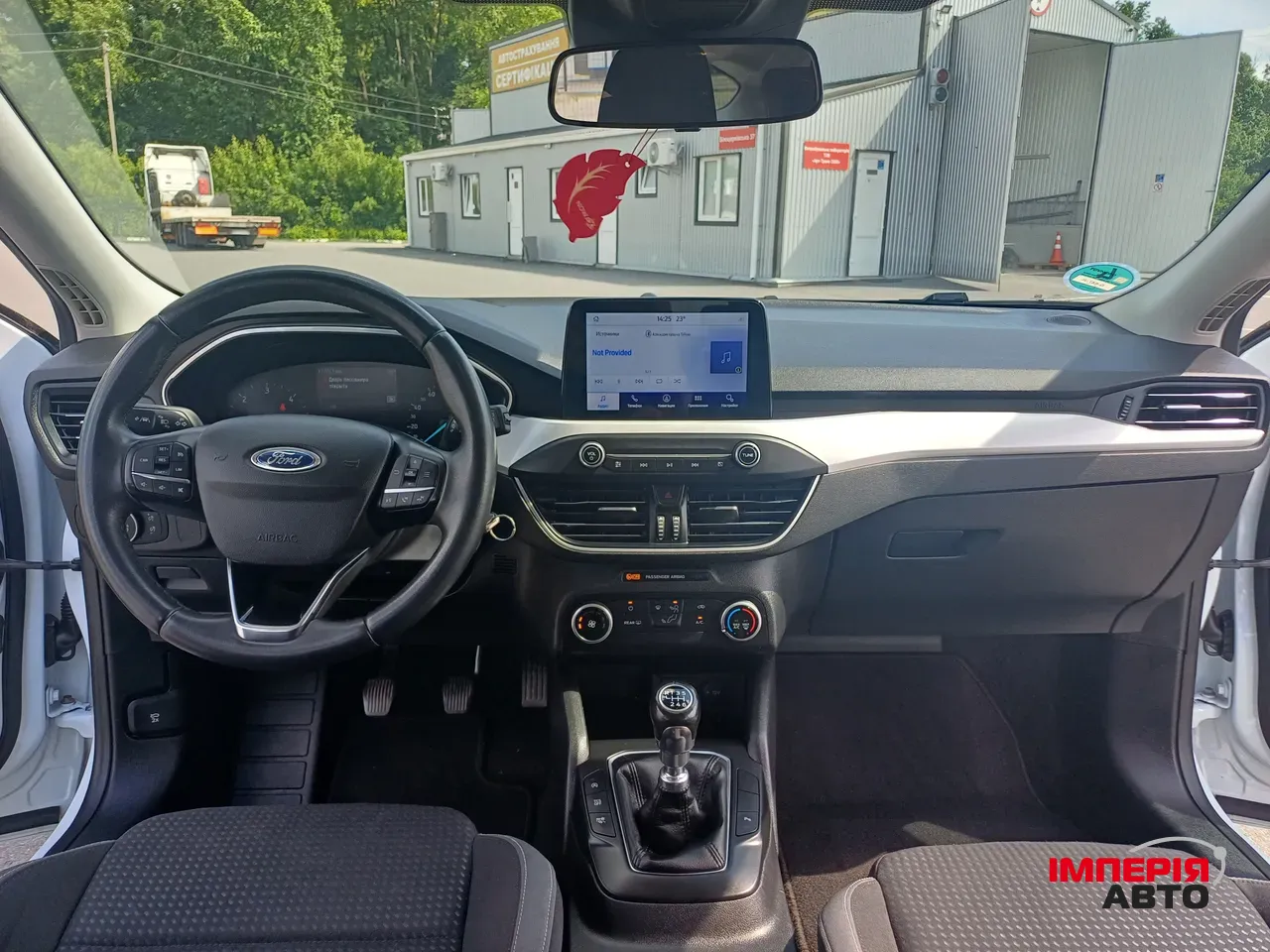 Ford Focus - фото 6