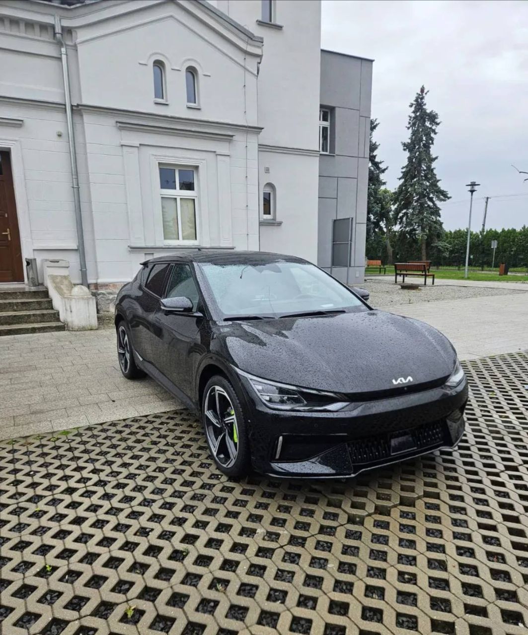 Kia EV6 - фото 1