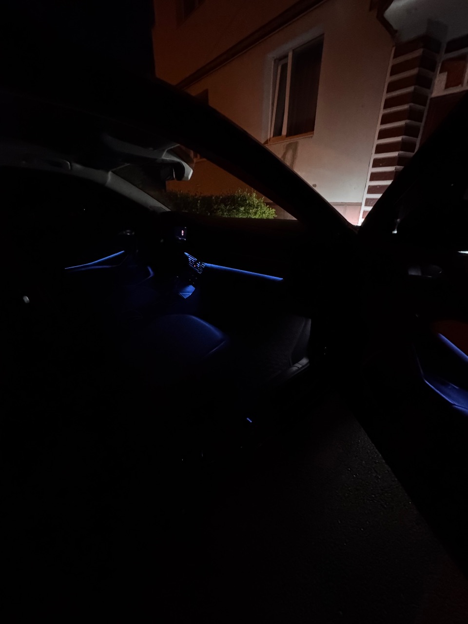 Volkswagen Jetta - фото 12