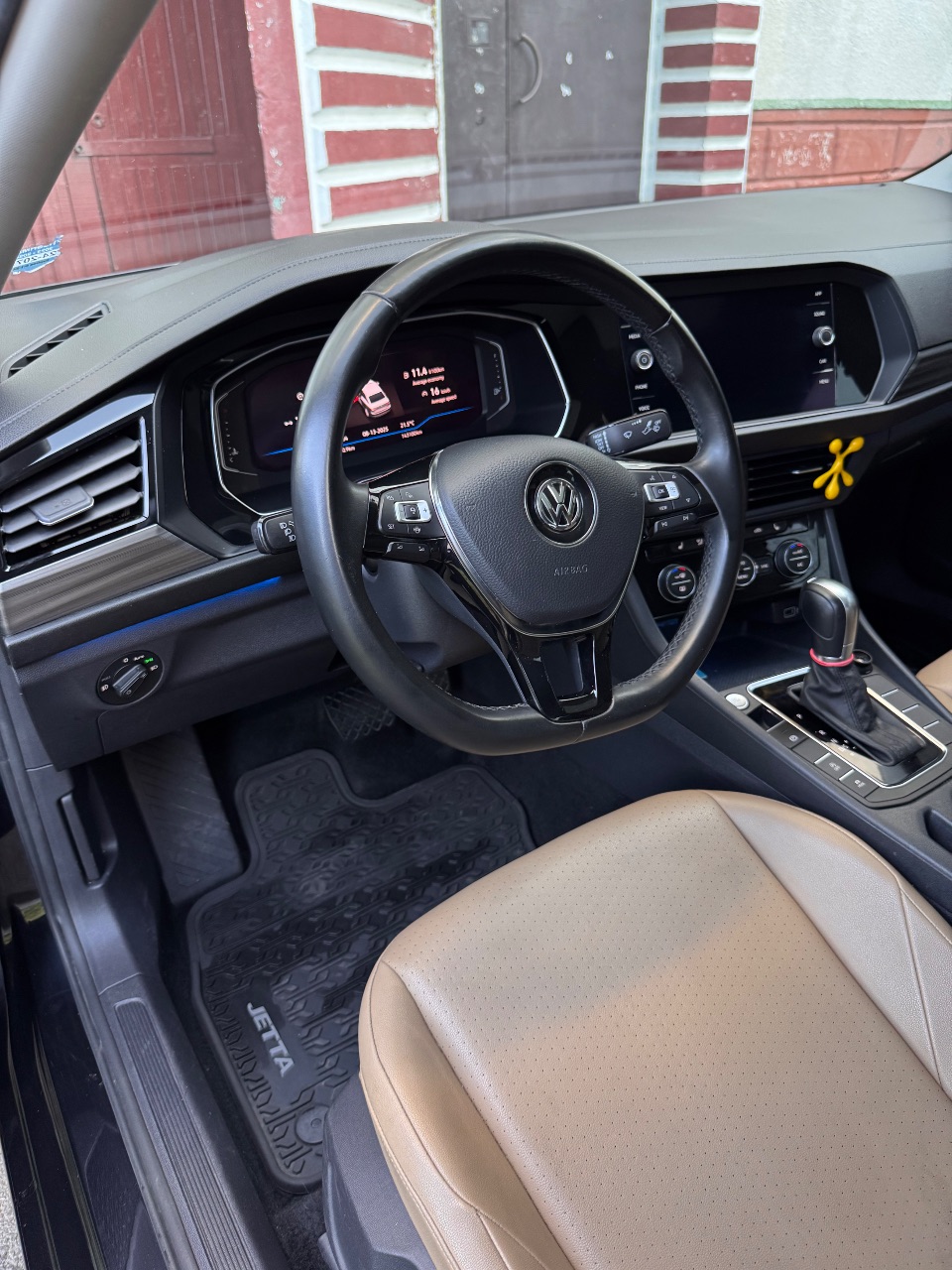 Volkswagen Jetta - фото 9