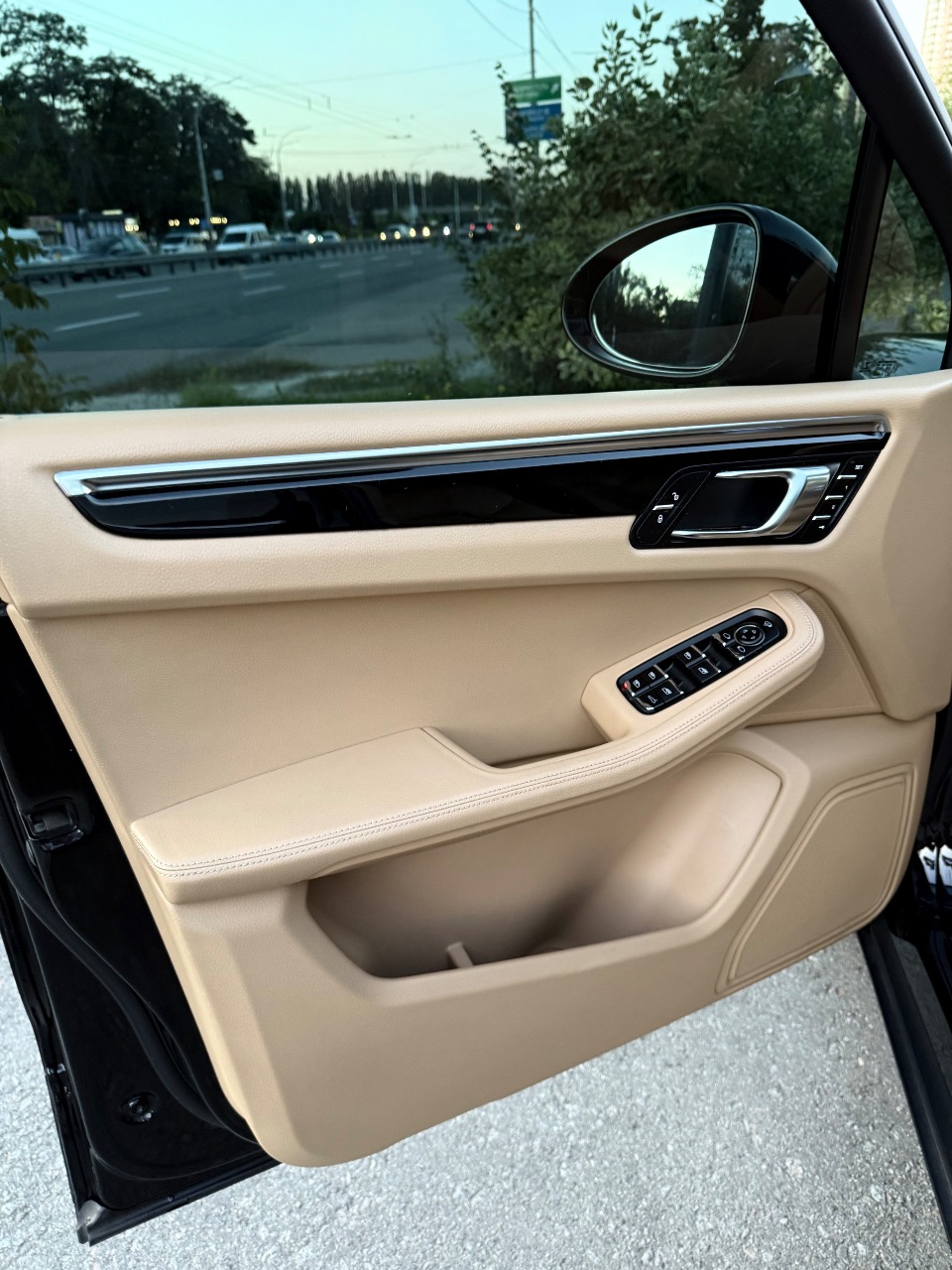 Porsche Macan - фото 21