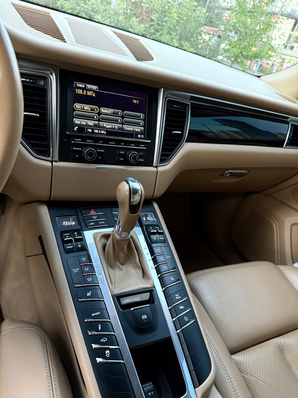 Porsche Macan - фото 22