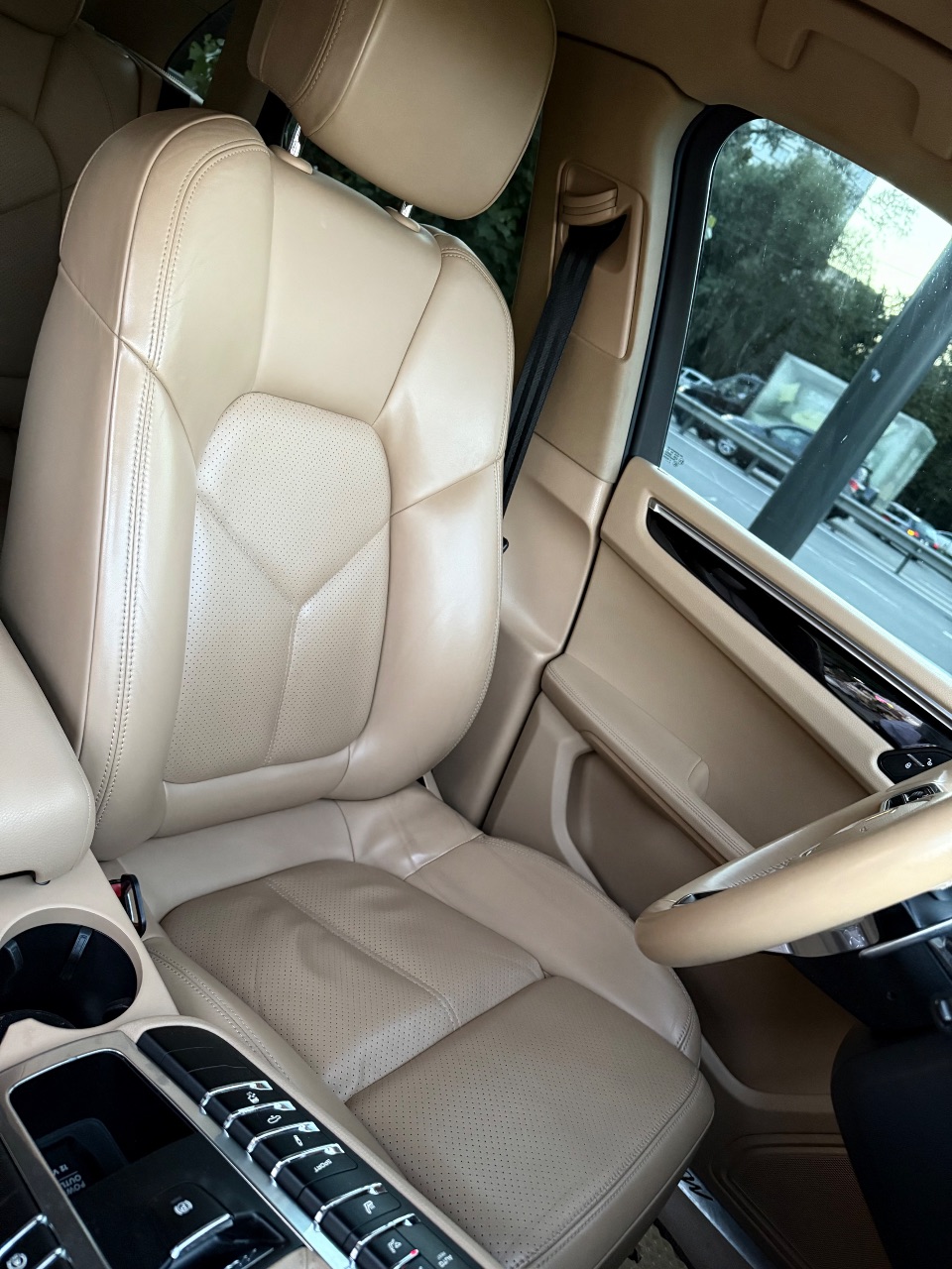 Porsche Macan - фото 19