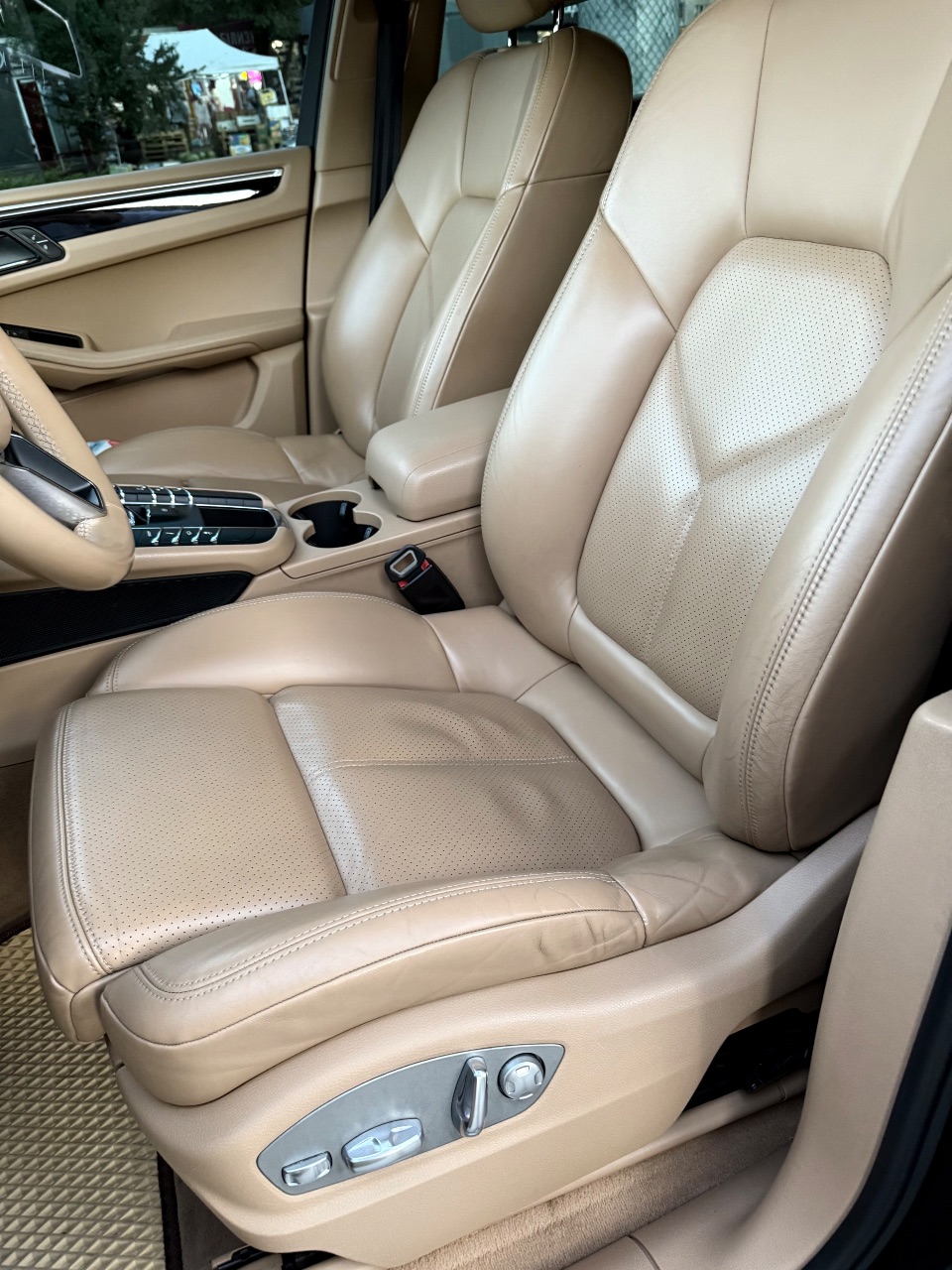 Porsche Macan - фото 25