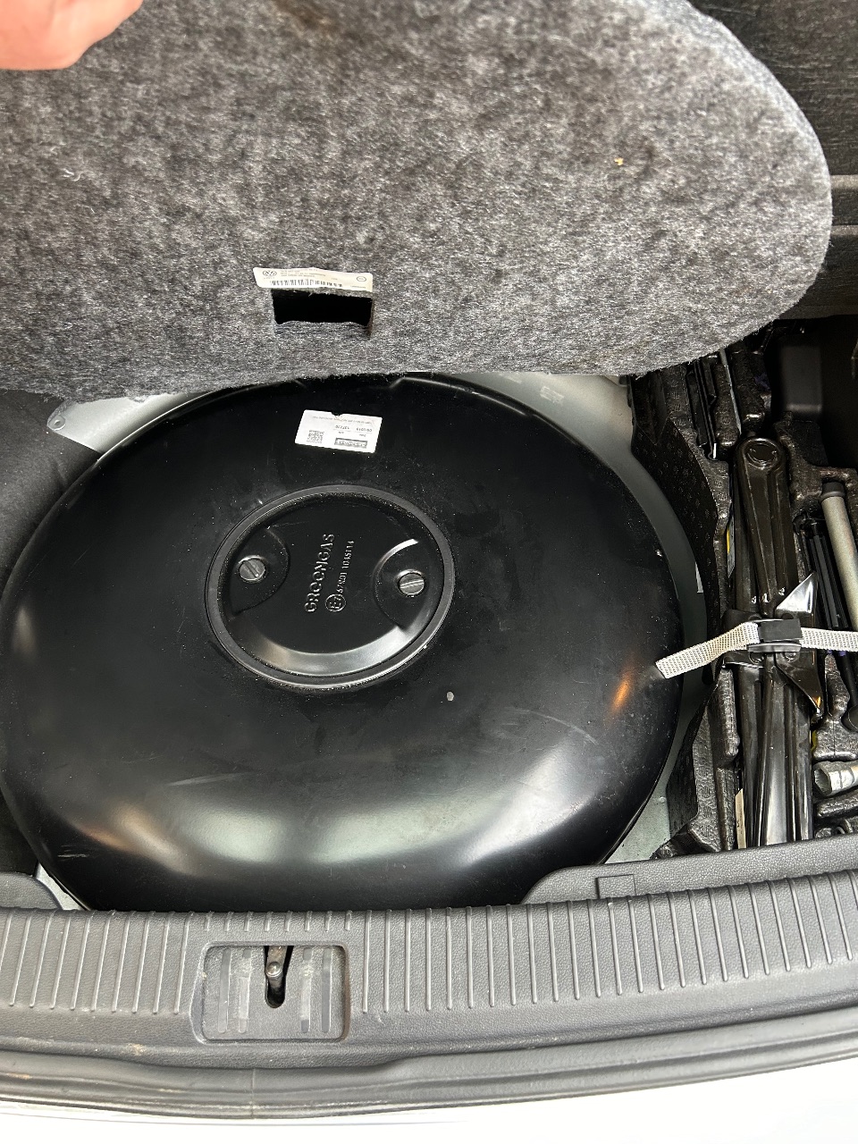 Volkswagen Atlas - фото 18