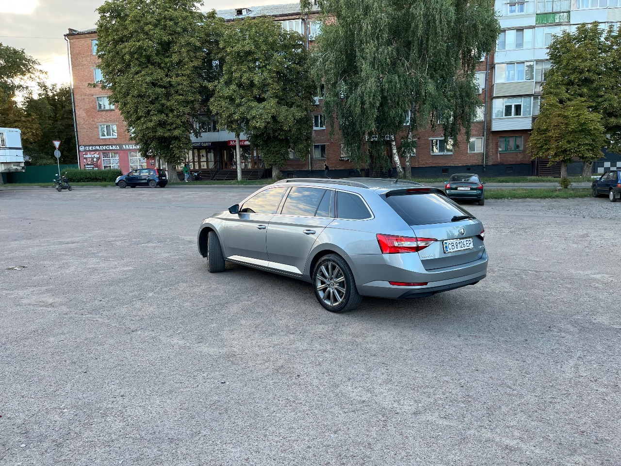 Skoda Superb - фото 5
