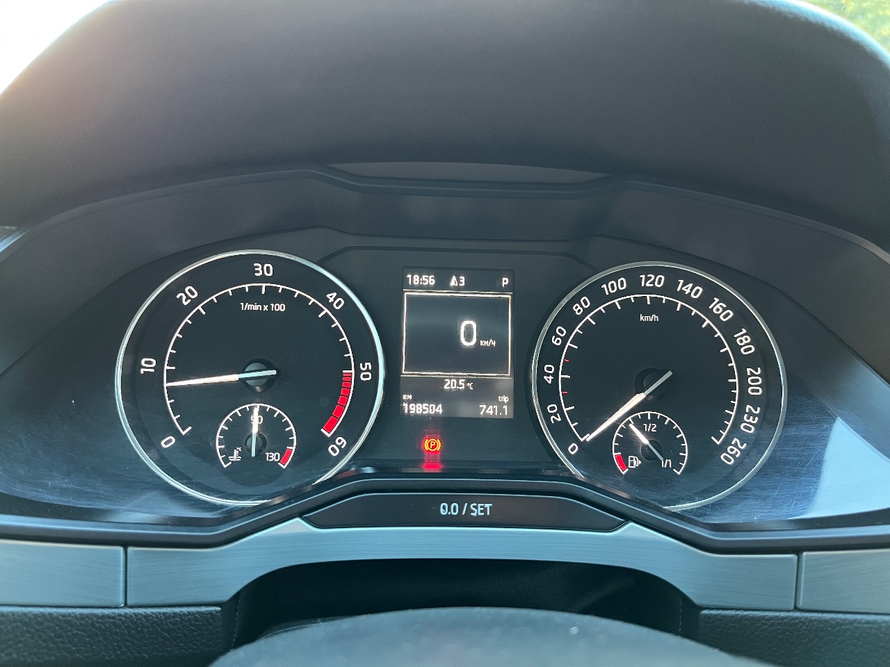 Skoda Superb - фото 7