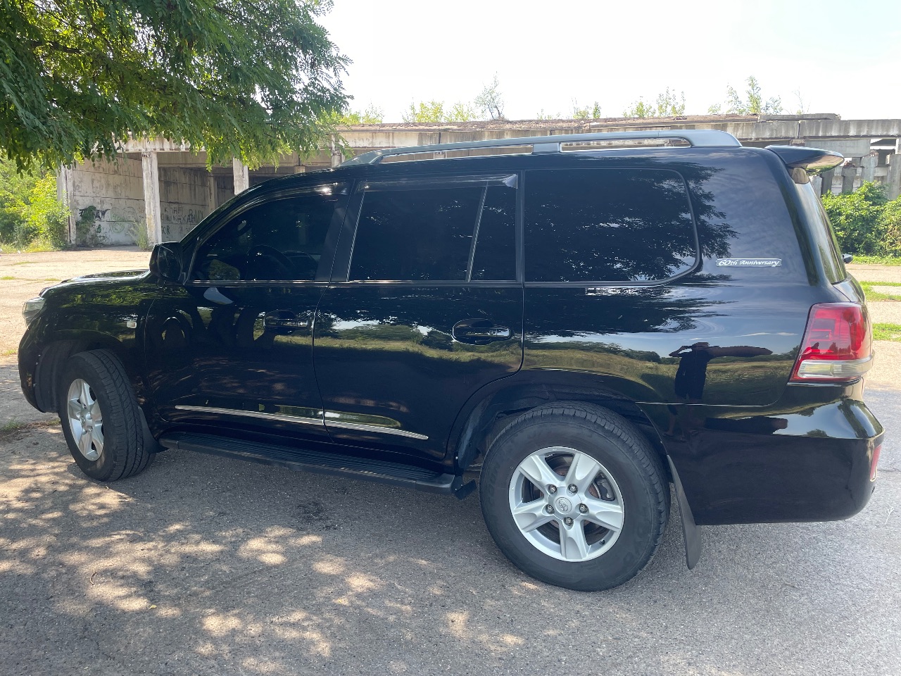 Toyota Land Cruiser - фото 10