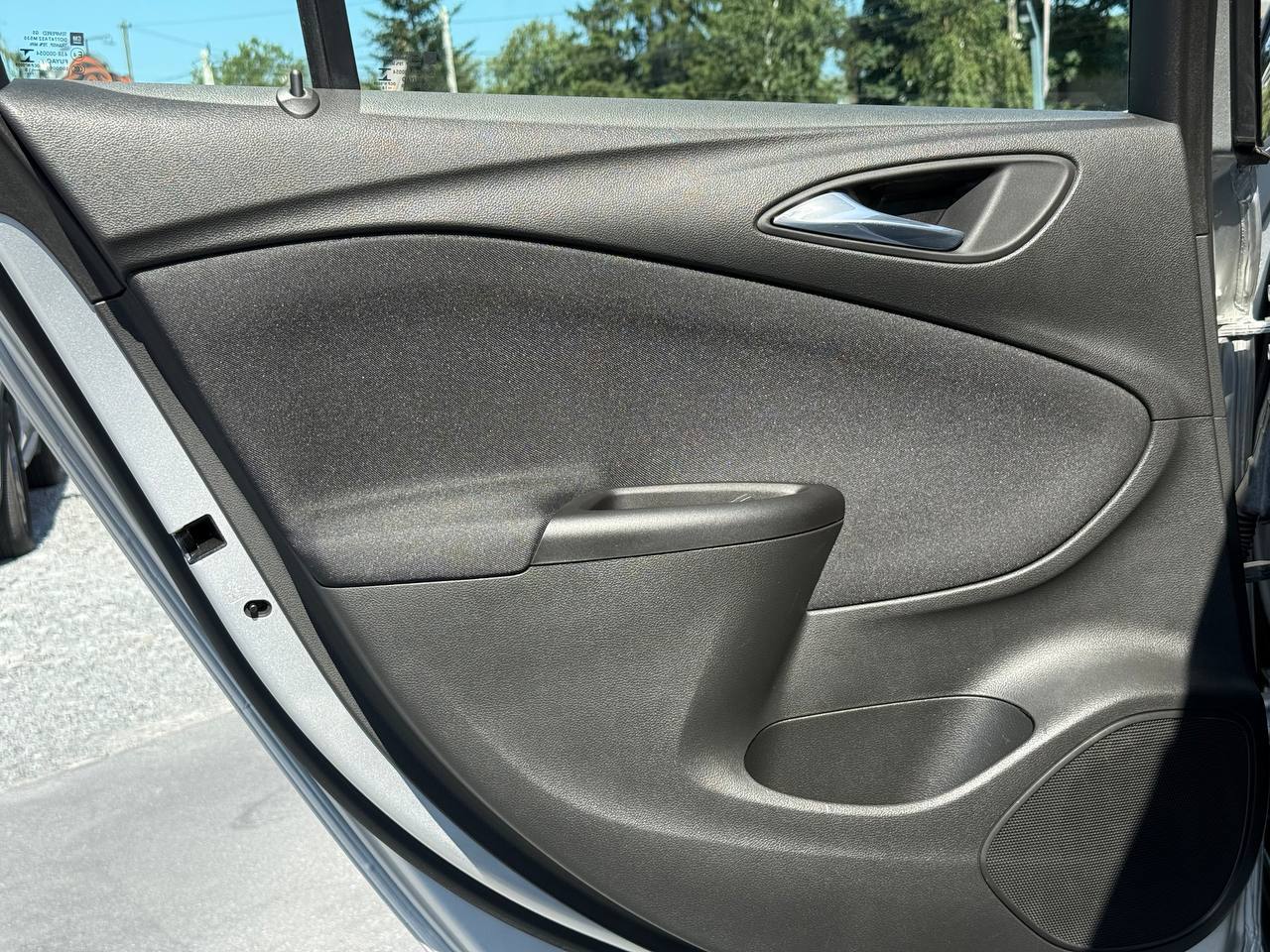 Opel Astra - фото 34