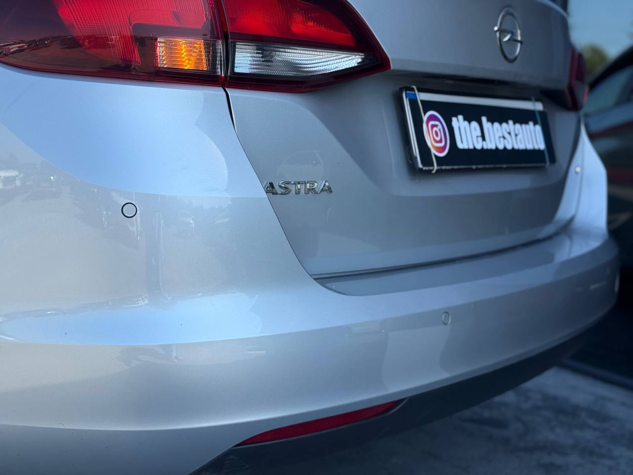 Opel Astra - фото 8