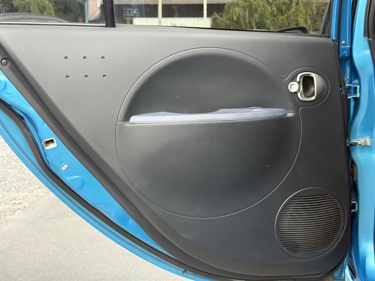 Peugeot iOn - фото 28