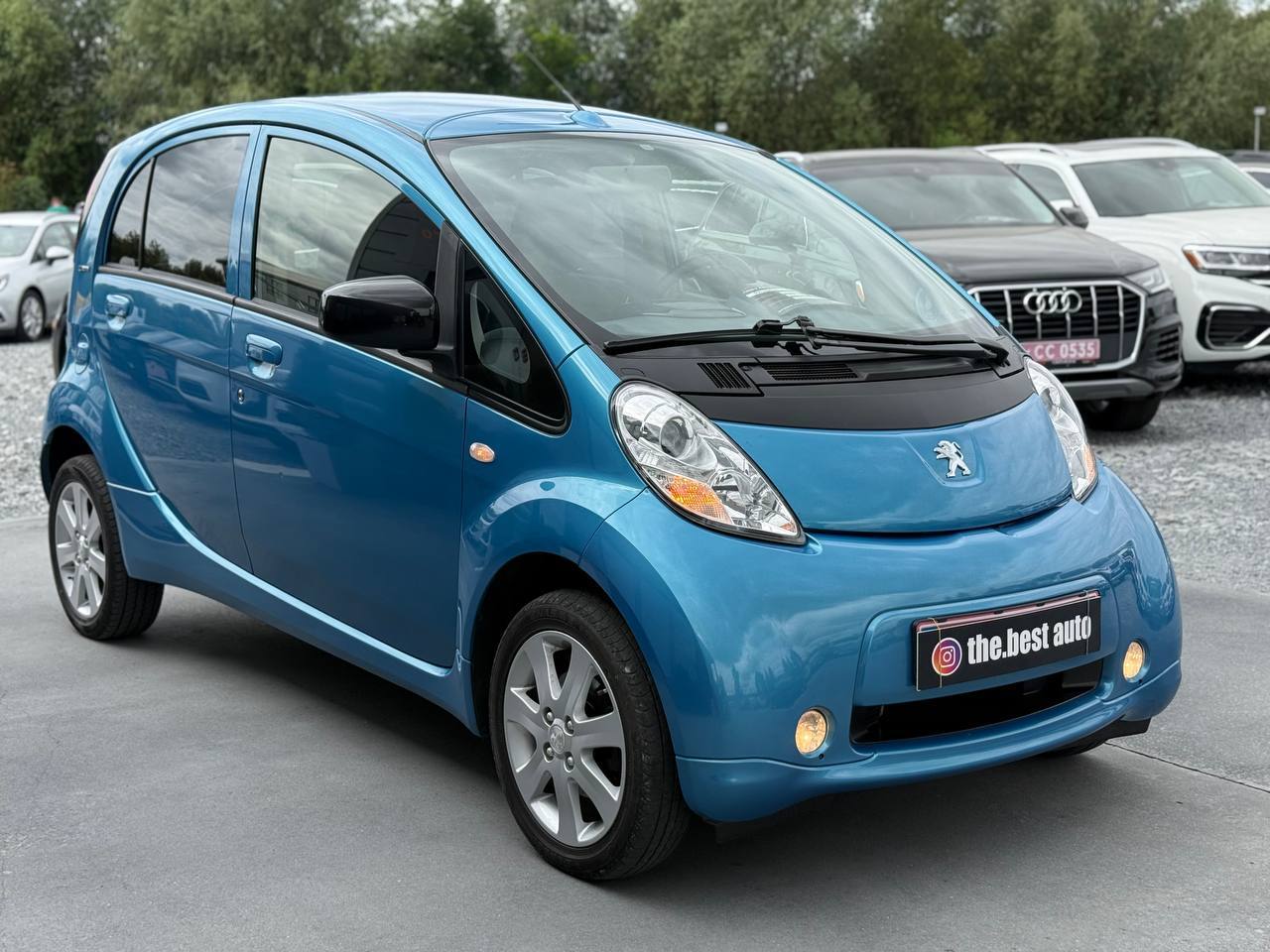 Peugeot iOn - фото 10