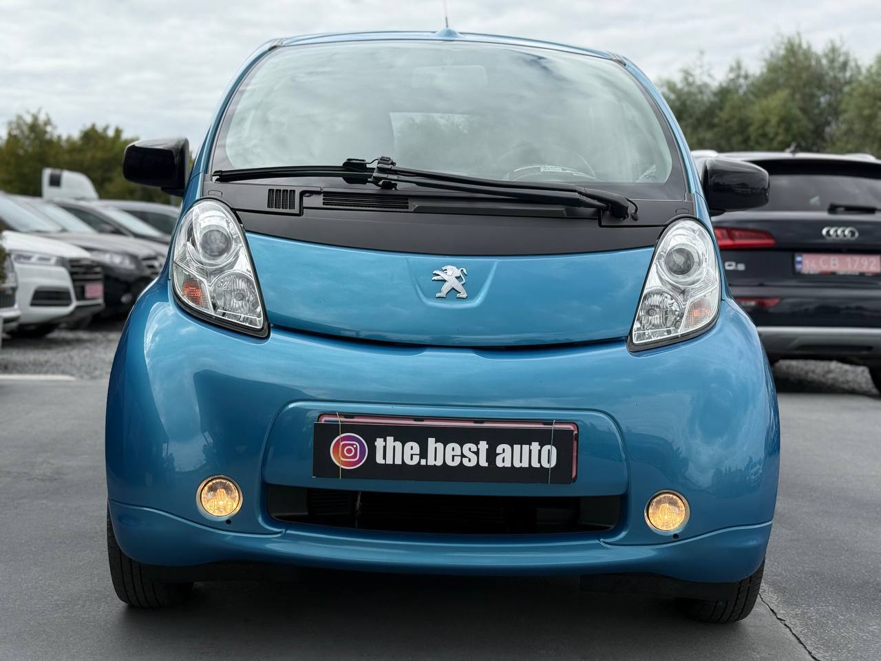 Peugeot iOn - фото 11