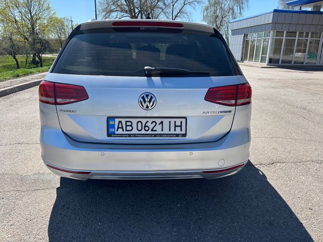 Volkswagen Passat 2015, Ромни, $14 650 - зображення 3