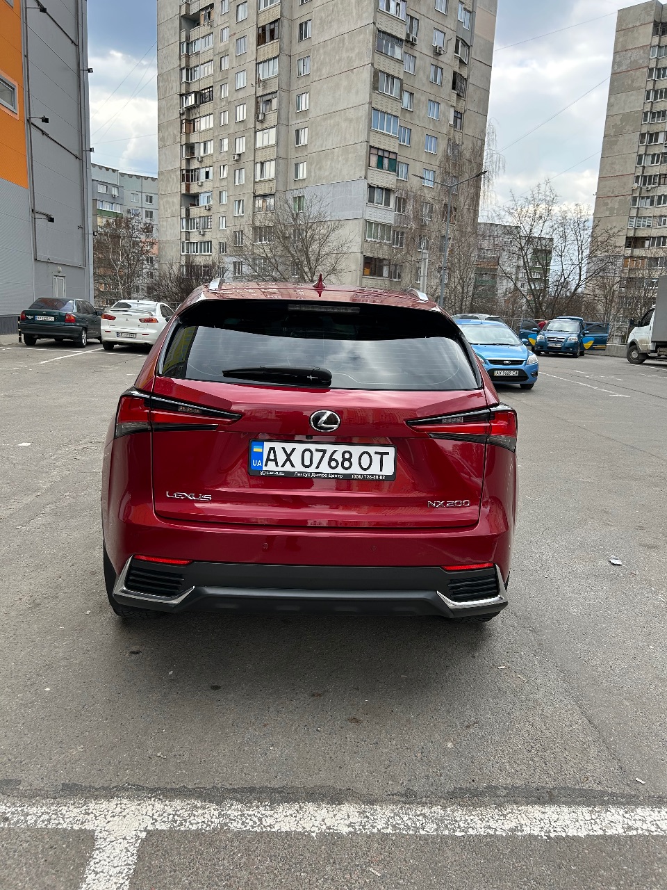 Lexus NX - фото 5