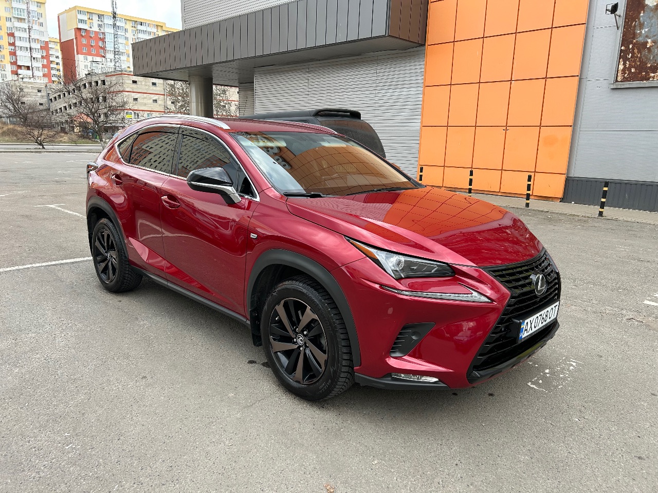 Lexus NX - фото 3