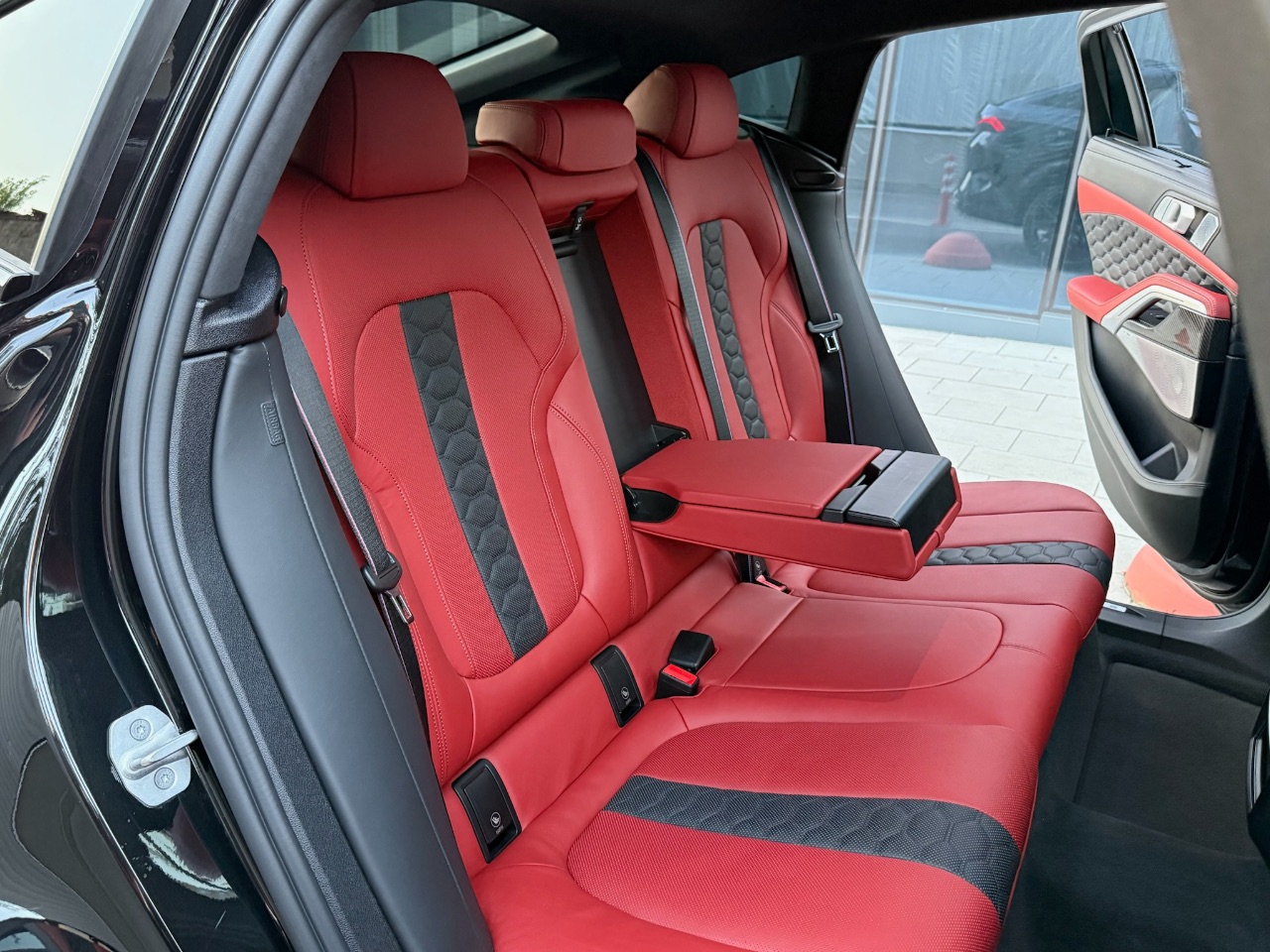 BMW X6 M - фото 56