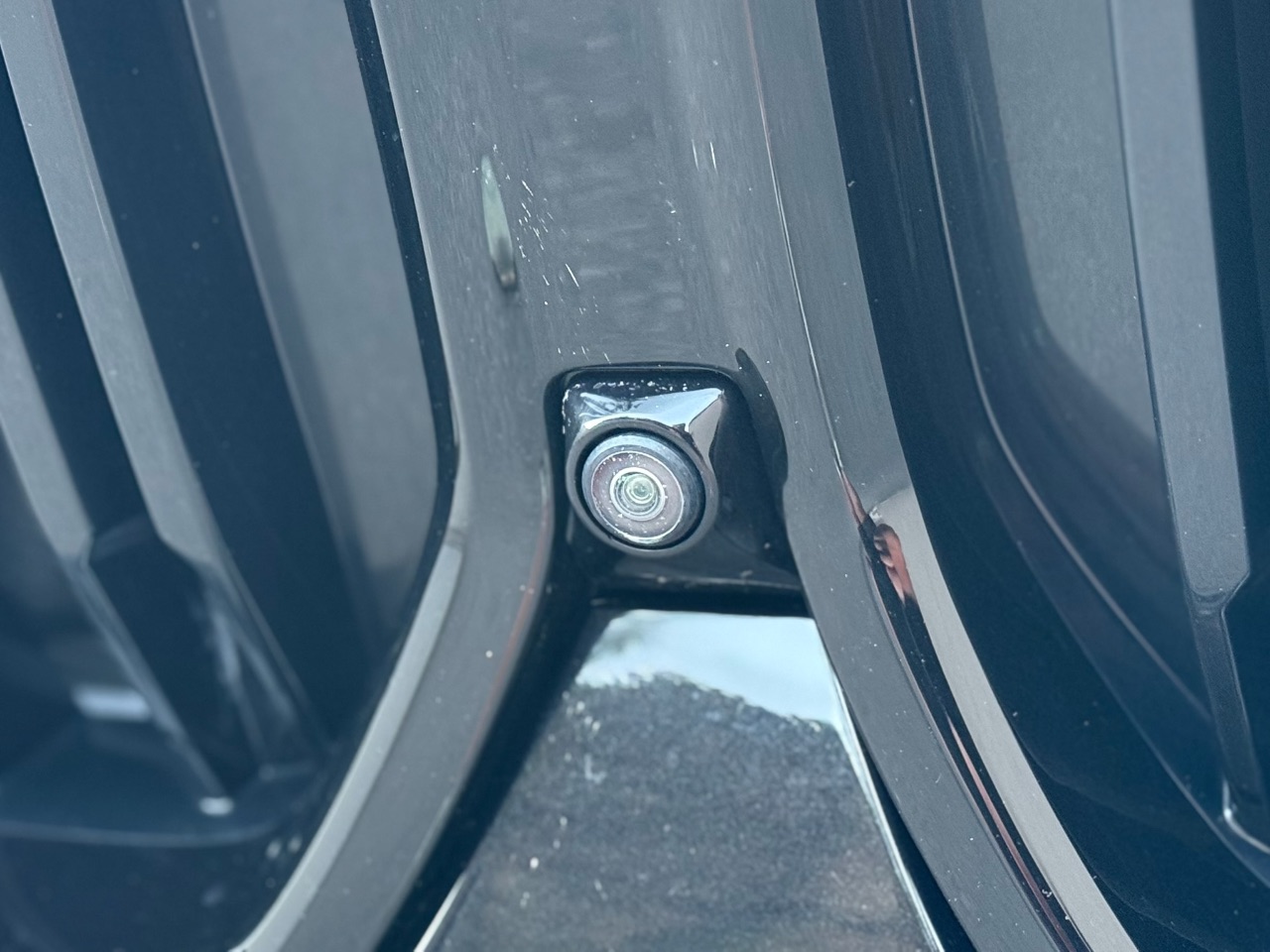 BMW X6 M - фото 17