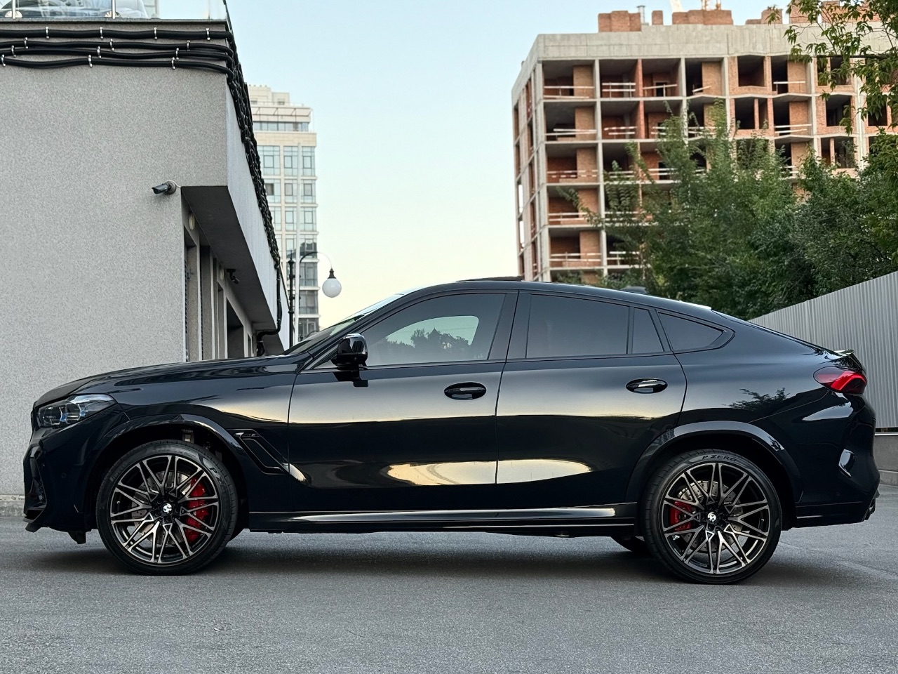 BMW X6 M - фото 37