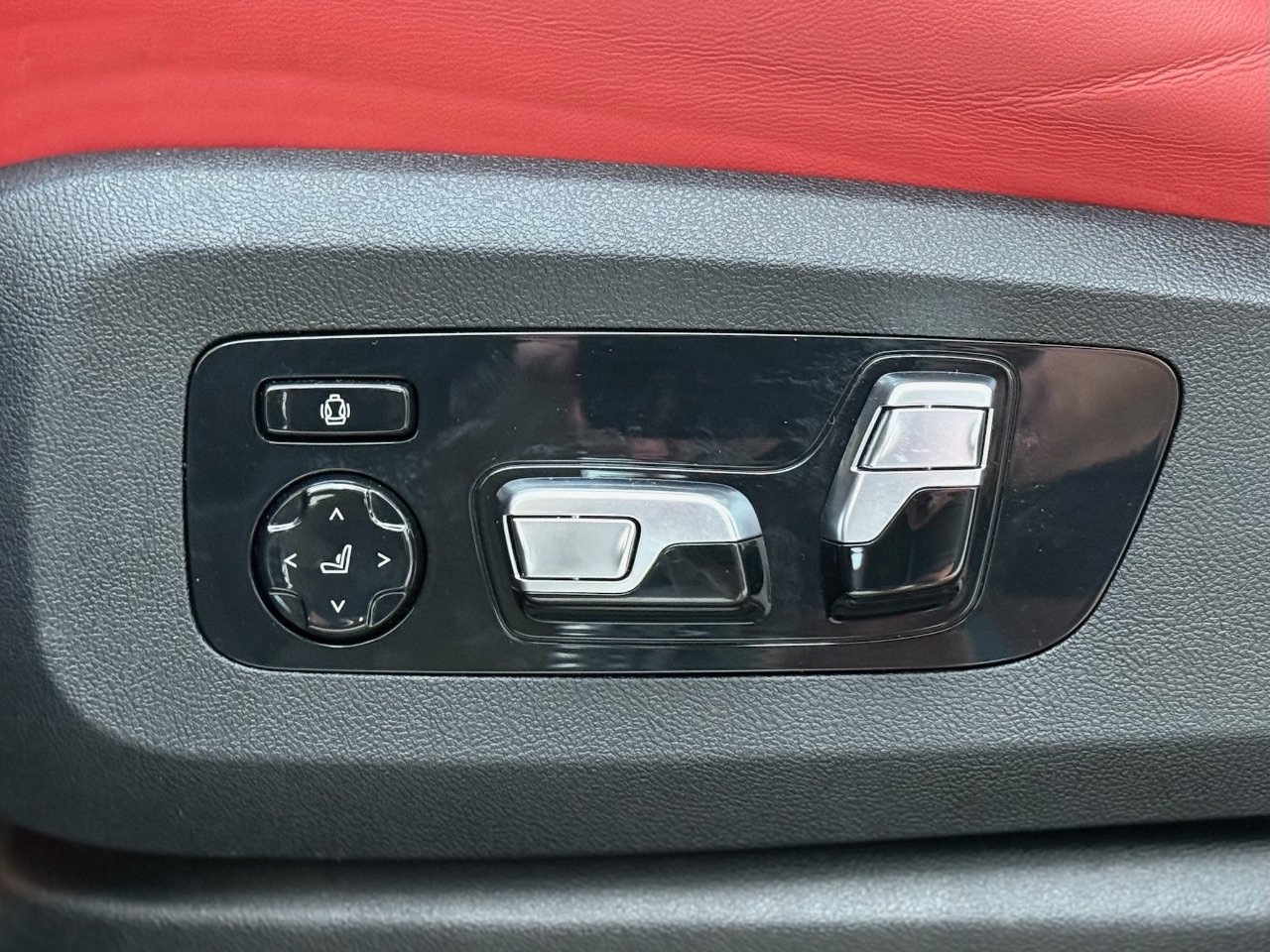 BMW X6 M - фото 48