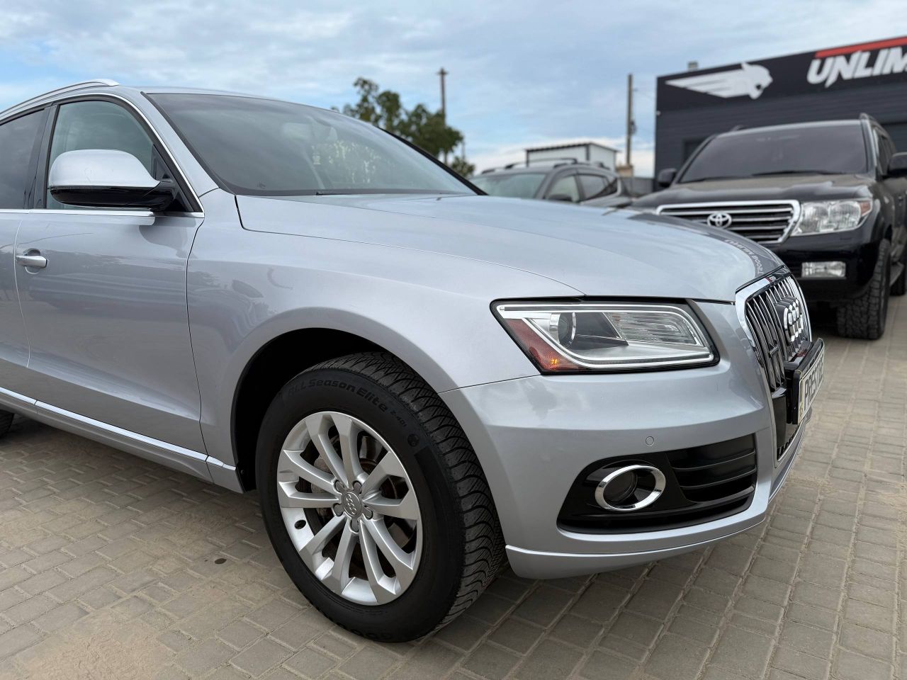 Audi Q5 - фото 10