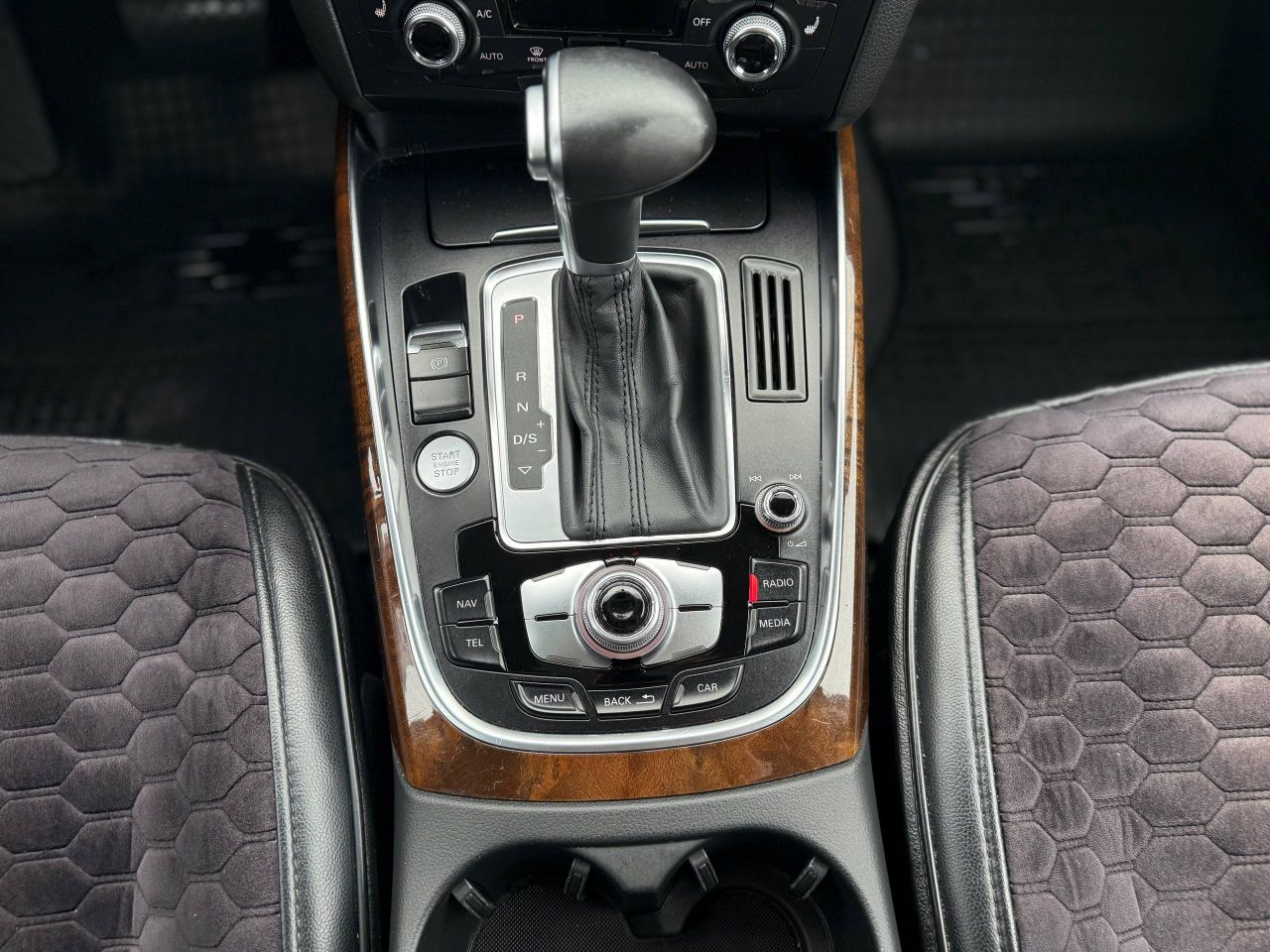 Audi Q5 - фото 23