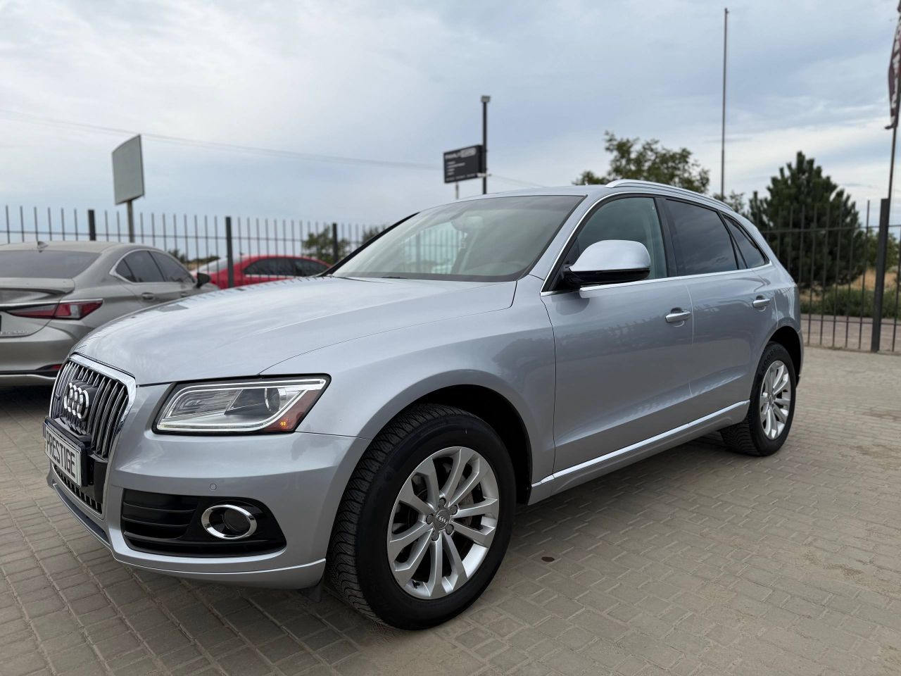 Audi Q5 - фото 2